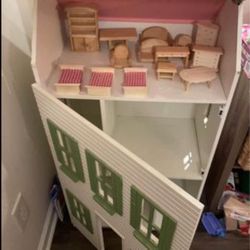 Beautiful Wooden Painted 41 Inch 3 1/2 Foot Stand And Play Dollhouse. Furniture Included.