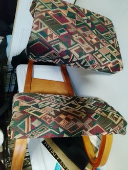 COMFORTABLE vintage (80’s) kneeling chair