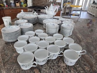 HAVILAND BAVARIA Geramay China 168 Pieces
