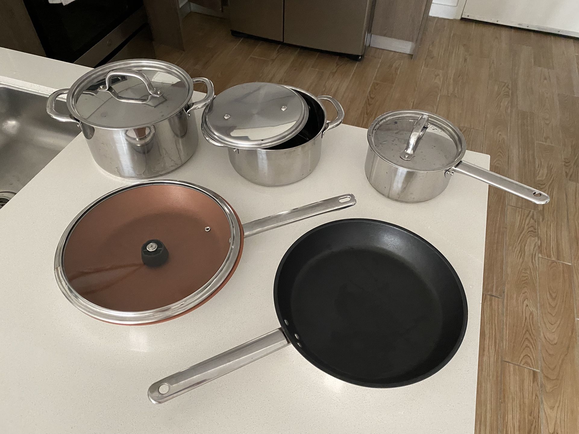 Cookware Ikea 9 Pieces, pots and pans