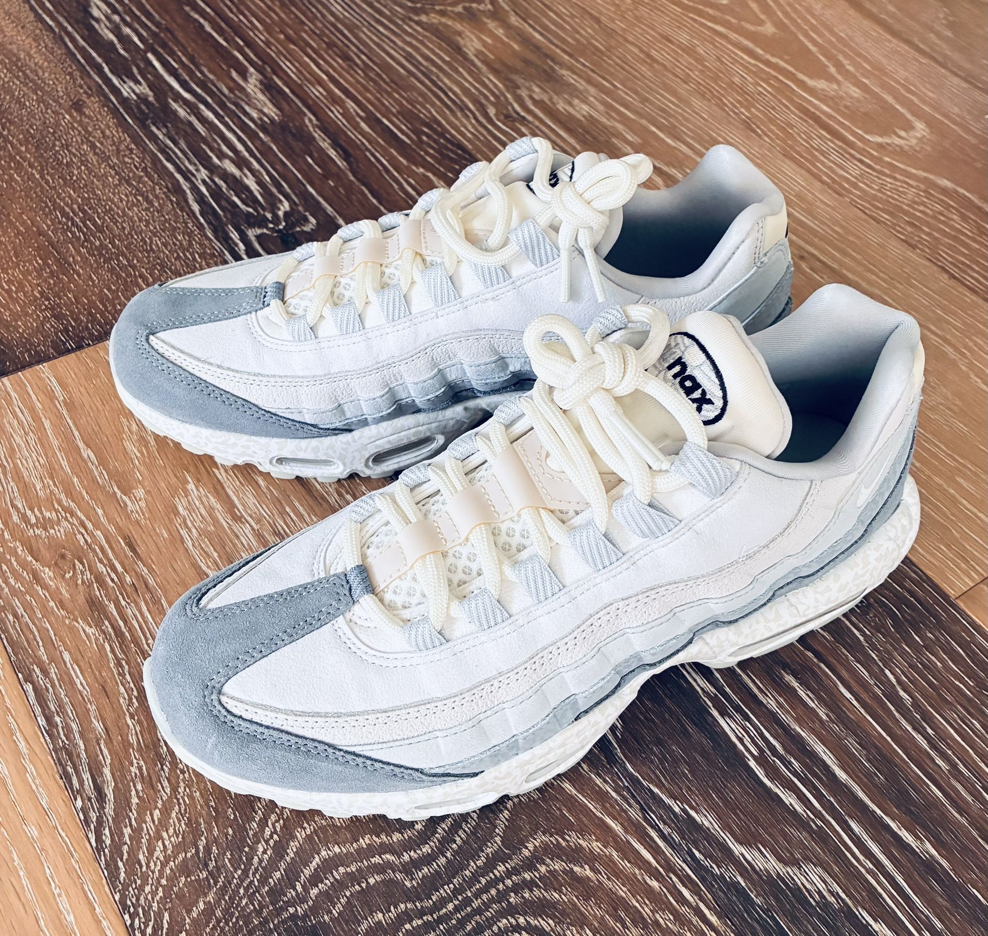 Brand New NIKE AIR MAX 95 QS Men’s Size 9