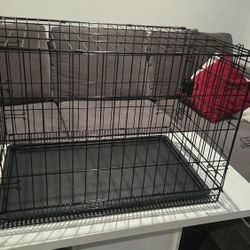 Amazon BASICS  Single Door Dig Crate