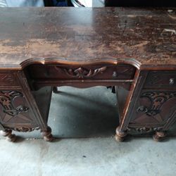 Antique Table With Drawers
