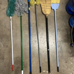Brooms, Mops Cleaning Instruments 