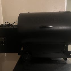 Traeger Tailgater 20 Pellet Grill/Smoker- Tailgater TFB30KLF