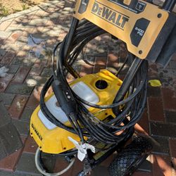 Pressure Washer 