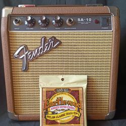 Fender™ SA-10 Amplifier + free Ernie Ball Earthwood Acoustic Ball-End Strings 