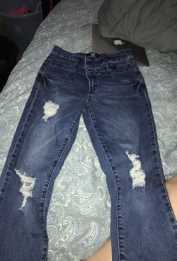 High waisted ripped skinny jeans