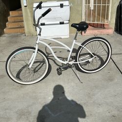 Sixthreezero Beach Cruiser