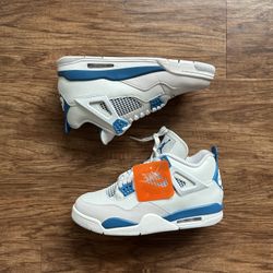 Jordan 4 MILITARY BLUE SZ 10.5 