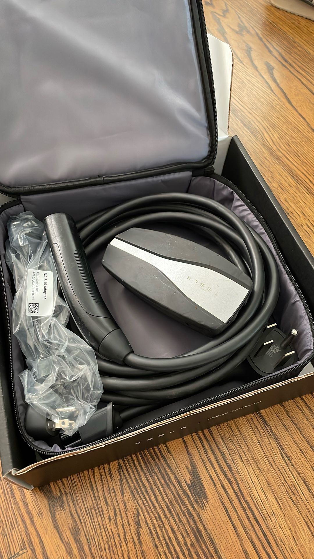 Tesla Mobile Connector - In Box
