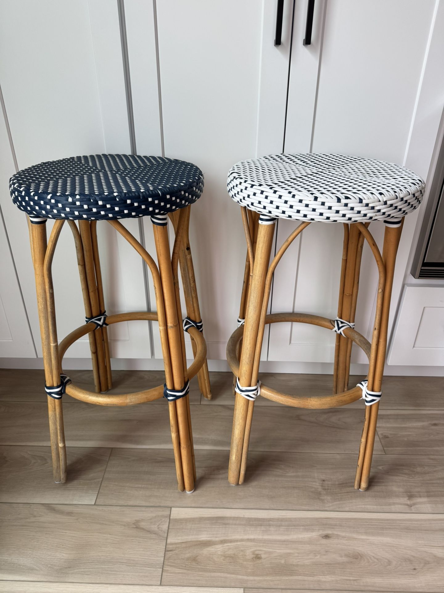 Serena & Lily Style Backless Bar Stools