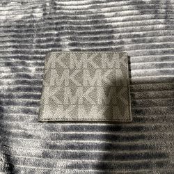 Simple mk wallet