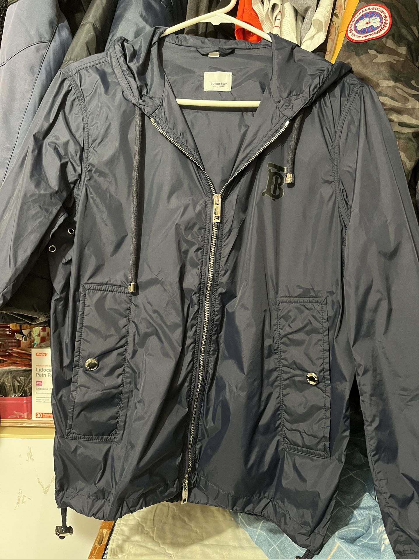burberry thin windbreaker