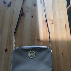 Michael Kors Crossbody Purse 