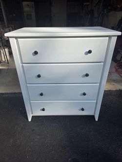 4-Drawer Wood Dresser Refinished