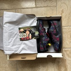 (M) Nike SB x Nardwuar Dunk Low Pro QS - Size 9M