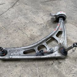 BMW E46 3-SERIES PASSENGER FRONT LOWER CONTROL ARM OEM
