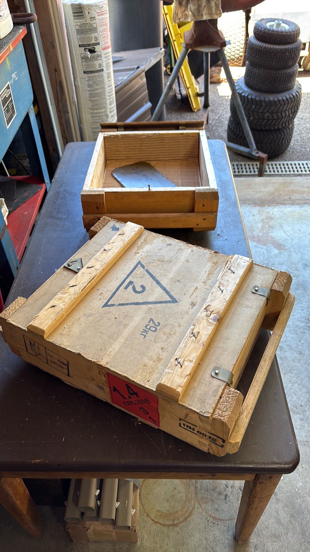 Ammo cases from AK