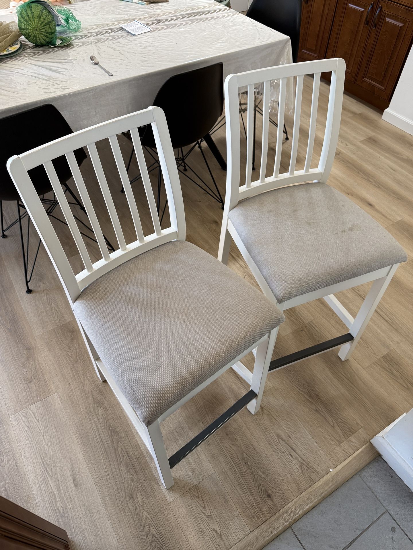Bar Stools IKEA EKEDALEN In White