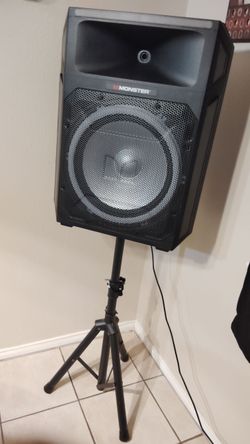 Monster X6 Bluetooth Speaker In Great Condition 