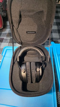 Beyerdynamic T1 3rd Gen Professional Headphones
