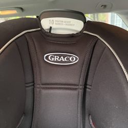 Graco- 4 In One Car Seat- 10 Positions