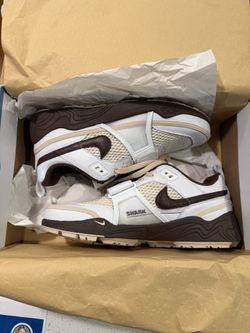 Travis Scott Nike Zoom Field JAXX