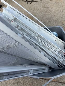 Fluorescent Light Fixture Lot