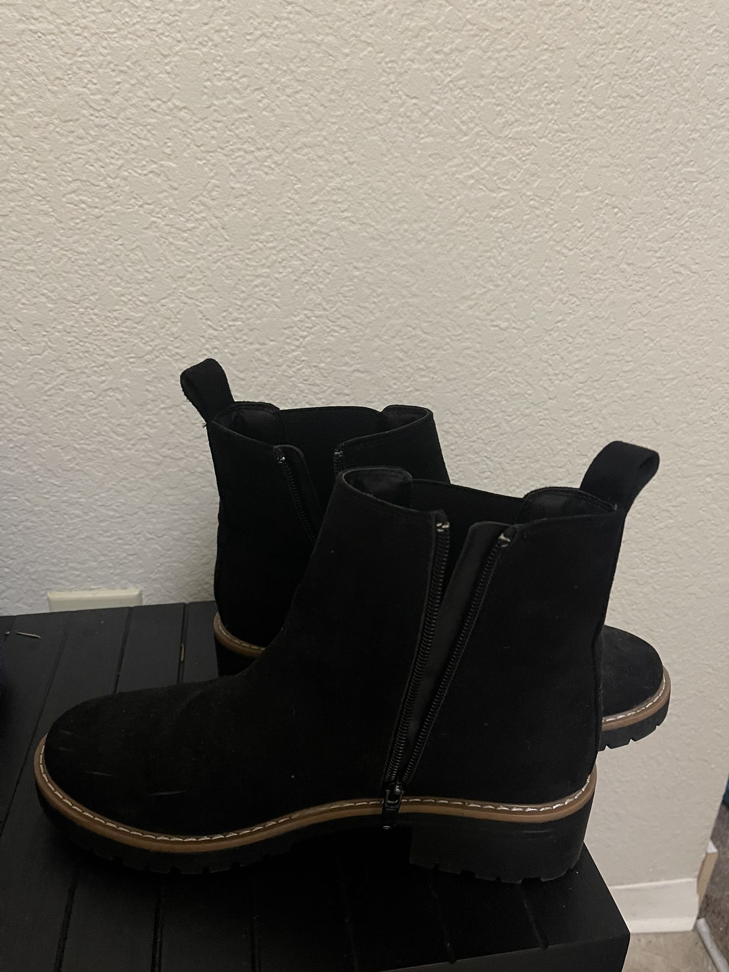 Black Boots Women