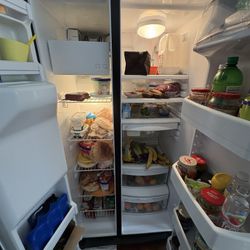 GE Refrigerator 