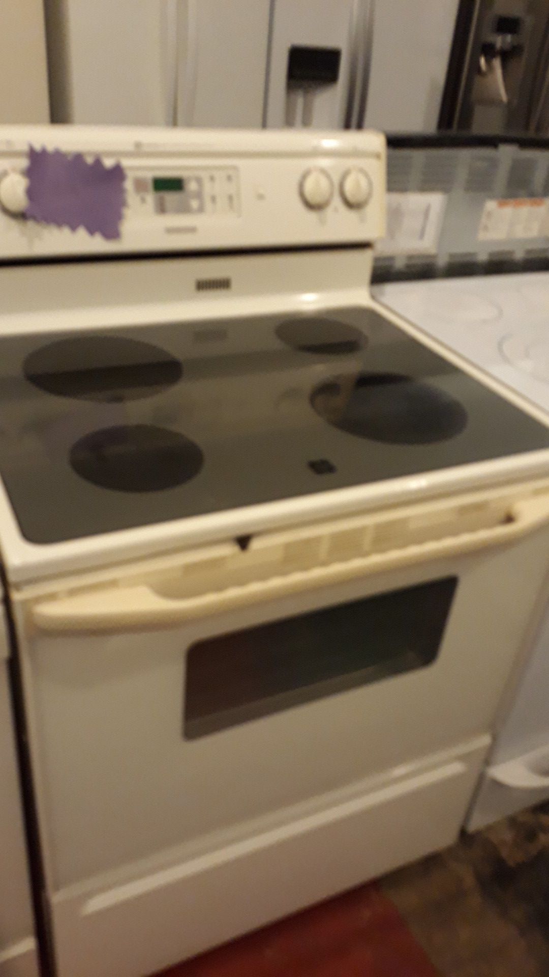Maytag stove electric excellent condition 4months warranty