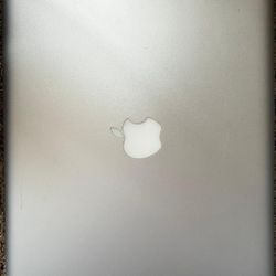 Apple Macbook  Pro  2011 Used 