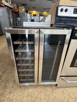 TCL wine cooler