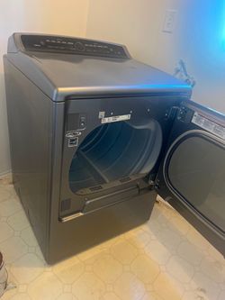 Whirlpool Cabrio Front Load Dryer