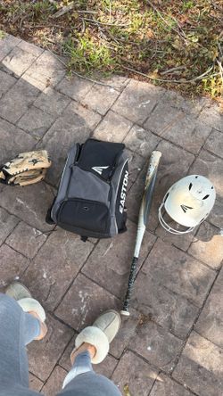 SOFTBALL EQUIPMENT
