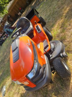 Husqvarna Riding Mower 46"