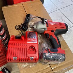 Milwaukee M18 1/2 Inch Impact With Battery And Charger 