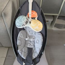 4moms Mamaroo Baby Swing