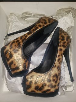 giuseppe zanotti Sz 37 Sz 6 100% Authentic