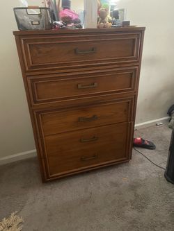 Full  size dresser