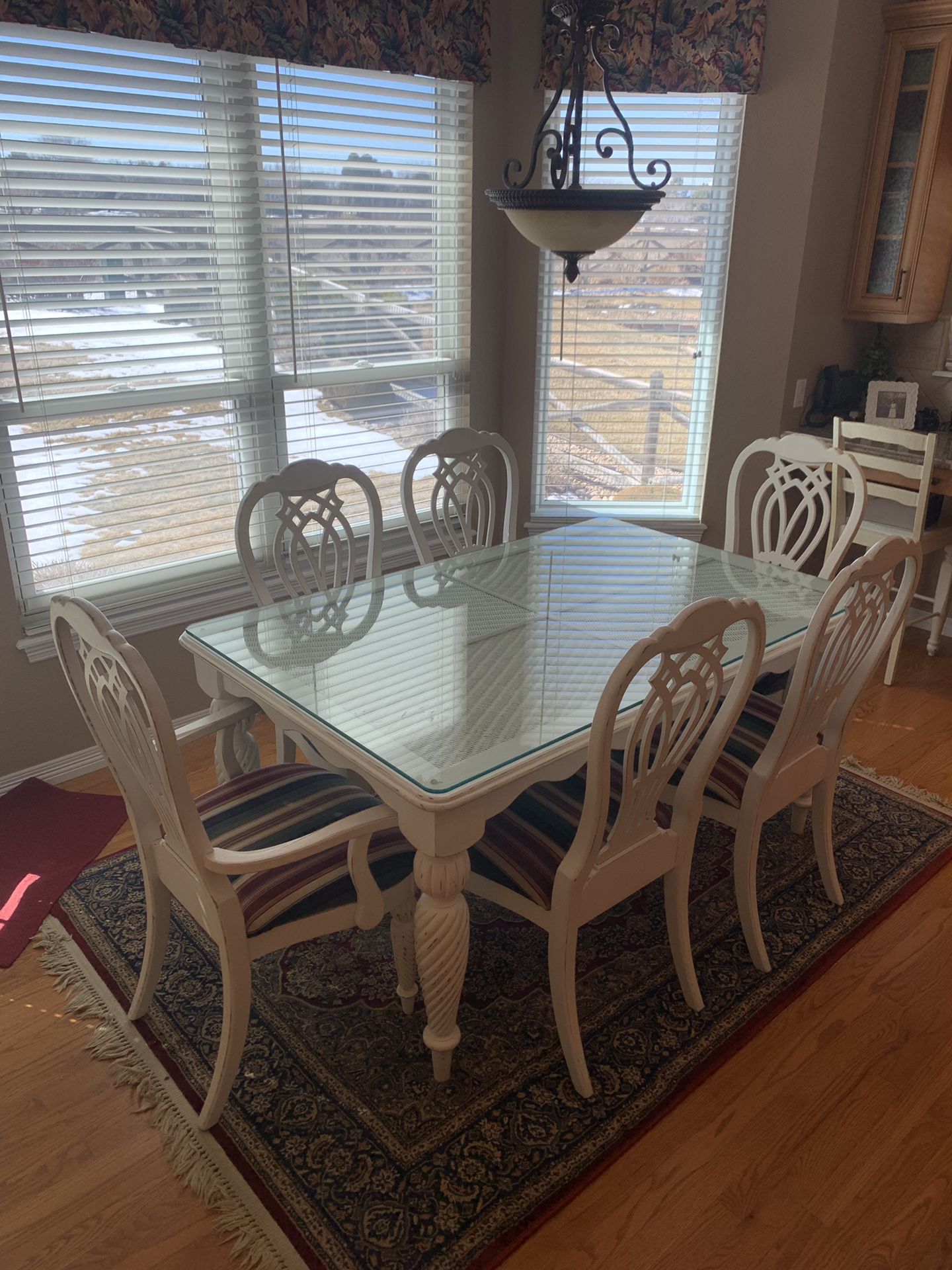 Beautiful Tommy Bahama by Lexington Distressed Dining Set -FINAL PRICE!!!