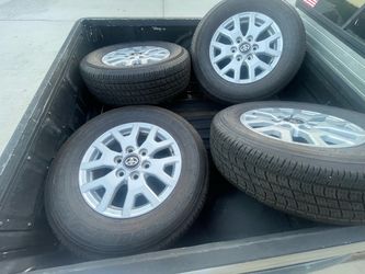 Toyota wheels and tires