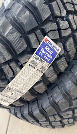 Bf Goodrich km3 mud tires
