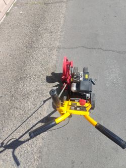 Mc Lane  Gas  powered  grass  edger