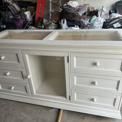 Pottery Barn White Dresser With Shadow Box Top 