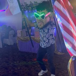 Dj,  e iluminación, Show Robot’s Led , Cabezones Y Algo Más 👌💥