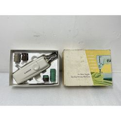 Singer ~ Professional Buttonholer for SLANT Zig-Zag Sewing Machines ~ #161829