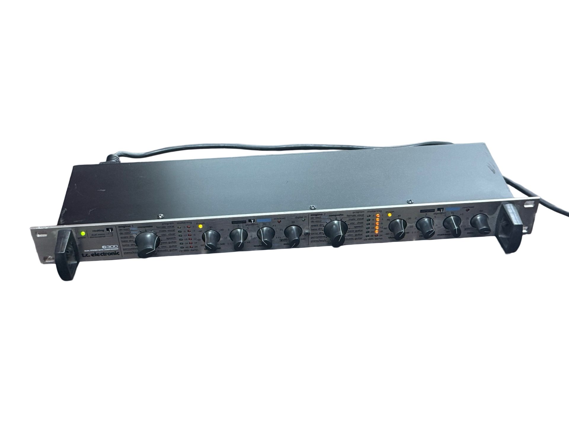 TC ELECTRONIC C300 DUAL CHANNEL STEREO GATE COMPRESSION LIMITER RACK EFFECTS PRO