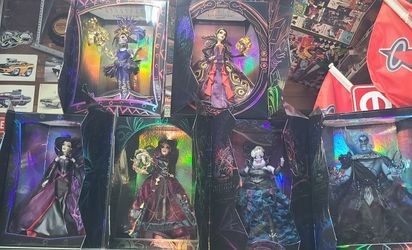 Disney Mascarade Villan Collection